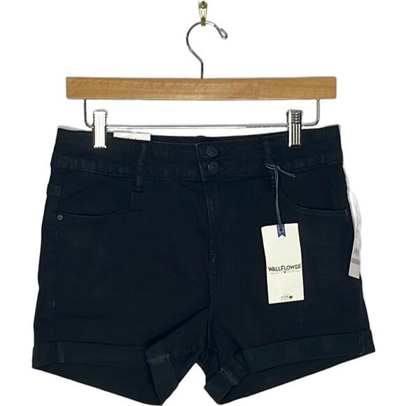 Wallflower‎ The Ultra Fit Shorty Short Size 11/30 - Picture 6 of 10